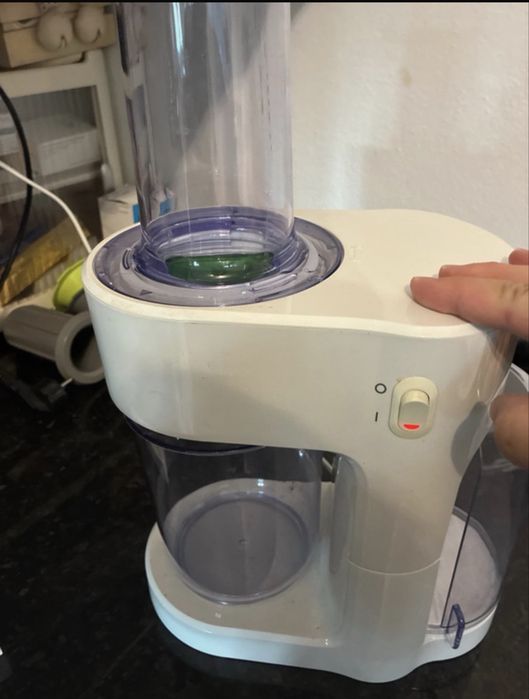 Maquina para cortar/ fatiar legumes e fruta
