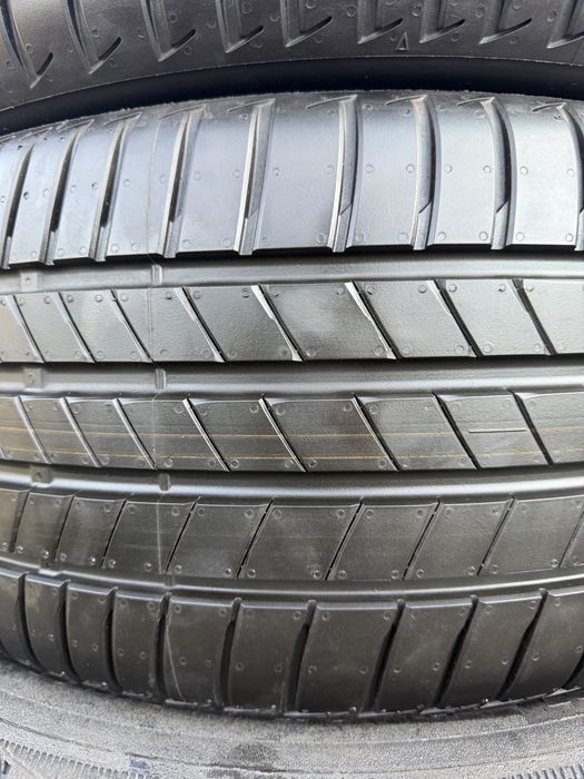 Шини літні 245/40/19 Bridgestone T005 летние шины