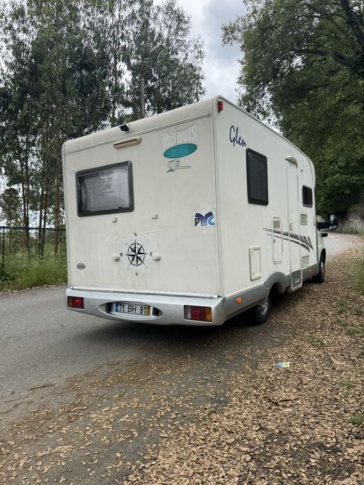 Autocaravana Espaçosa e Compacta – 6 Lugares, 100% Autónoma, com muitos Extras, Pronta a Viajar