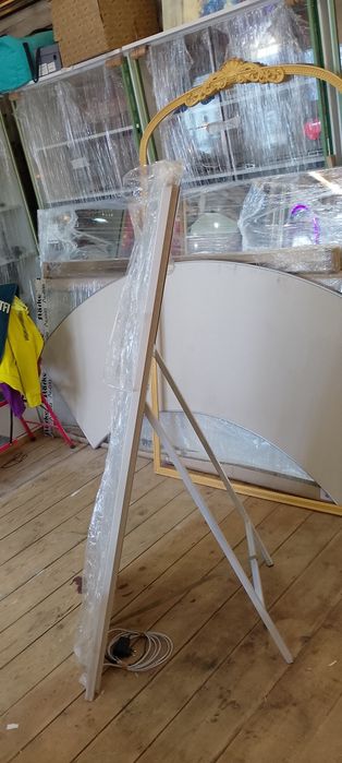 Продам дзеркала в алюмінієвій рамі