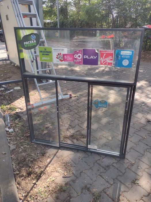Okno podawcze przesuwne do food truck