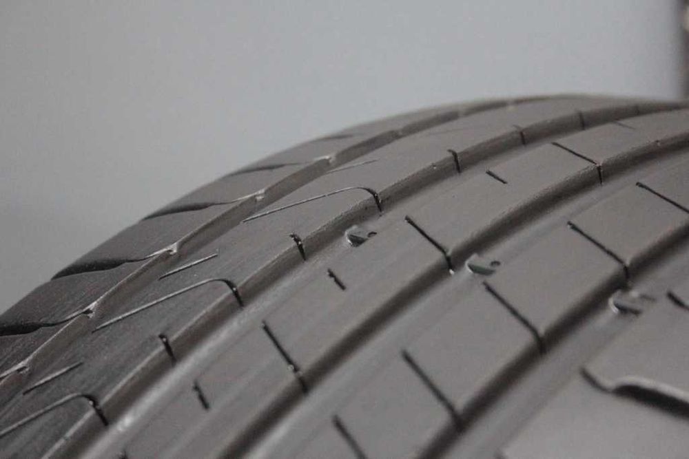 225/55/17 Pirelli Cinturato P7 MO M0 225/55 R17 97Y 2020r