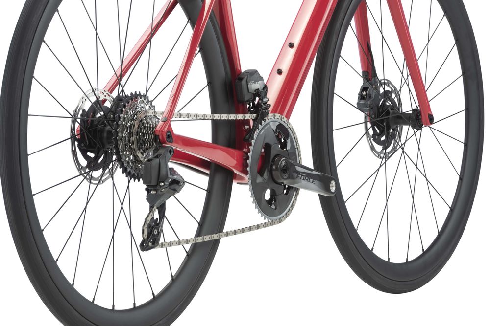Nowy BMC Roadmachine 01 FOUR Force AXS