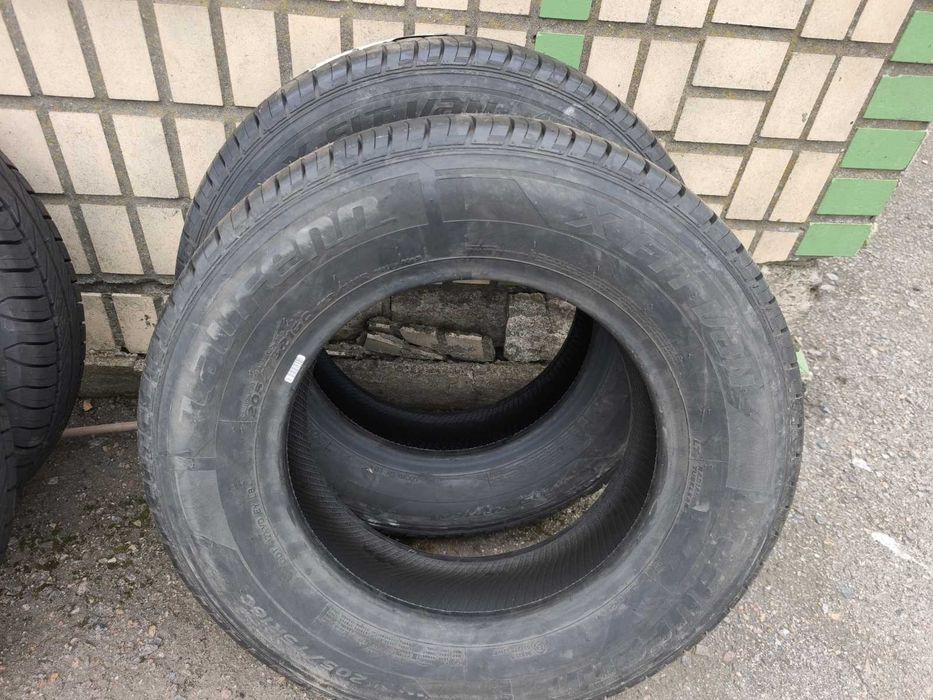 Шини  нові 205/75R16C