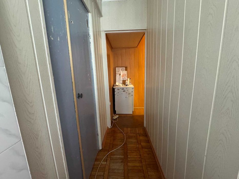 Продаж однокімнатної квартири проспект Космонавтів