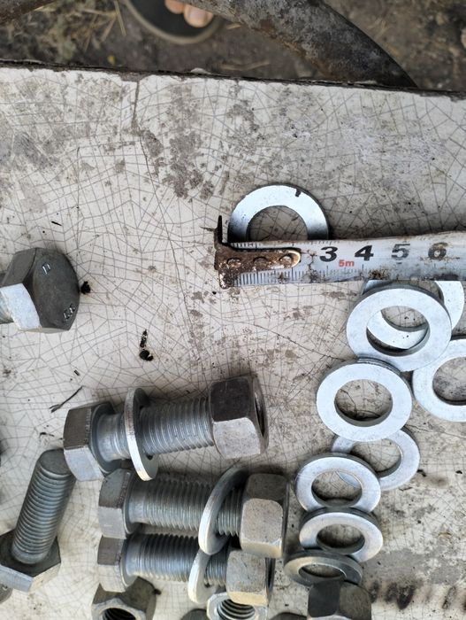 Болт М16 шайба гайка