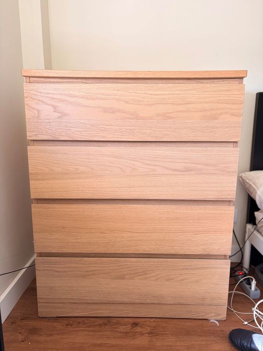 Cómoda IKEA storlinka — 50 €