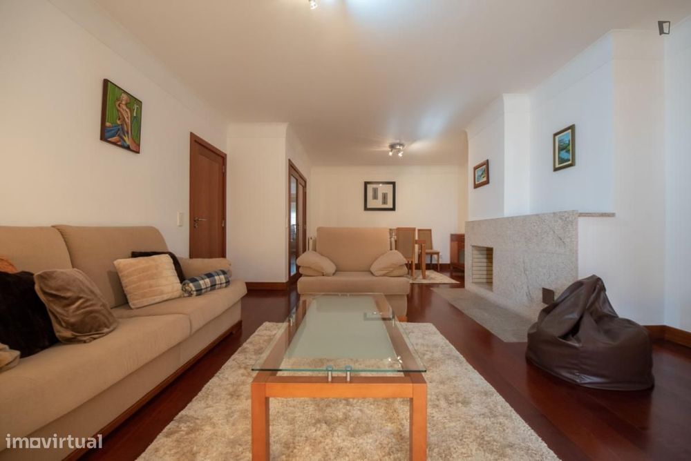 Apartamento com 2 quartos - localizado em Matosinhos Porto