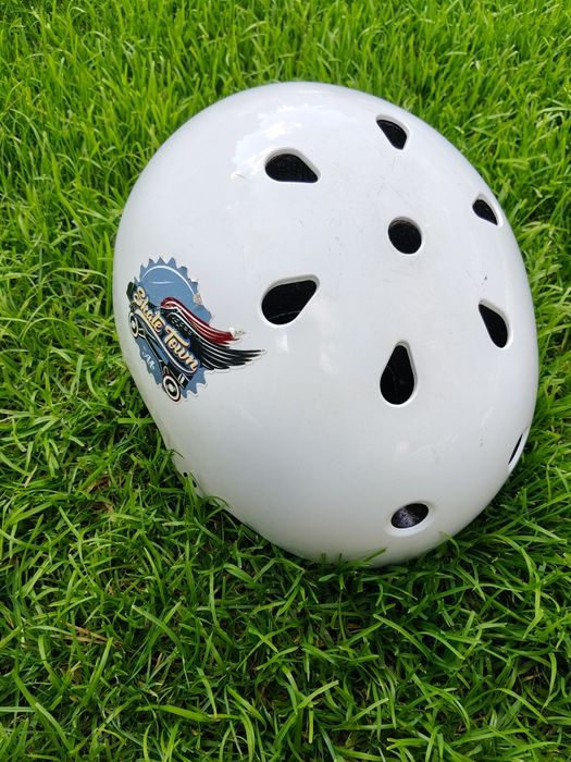 Kask na rolki lub rower