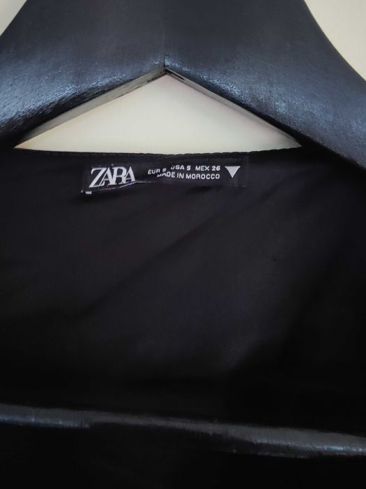 Vestido de manga comprida em pele sintética, tamanho S