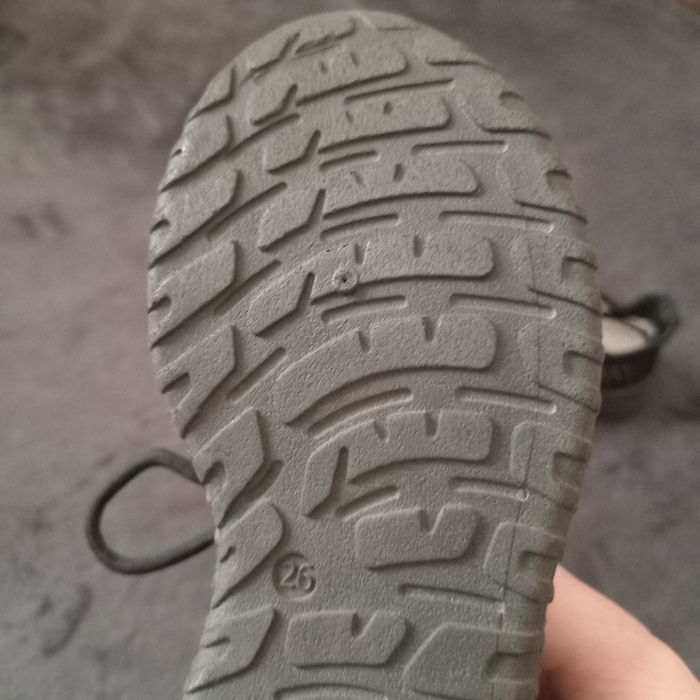 Дитячі легенькі кросівки