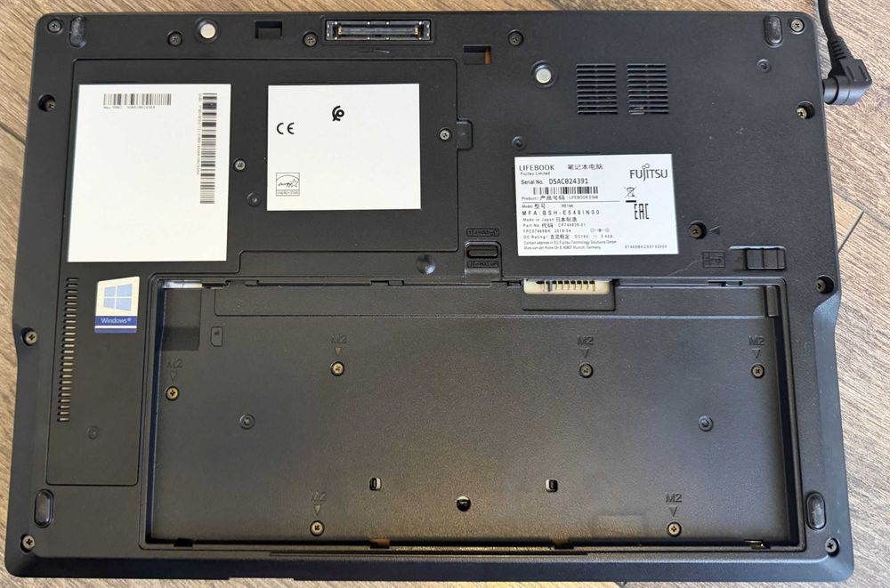 Laptop Fujitsu Lifebook E548 | i5-7300U | 8GB ram| 256GB ssd| Windows 11 Pro