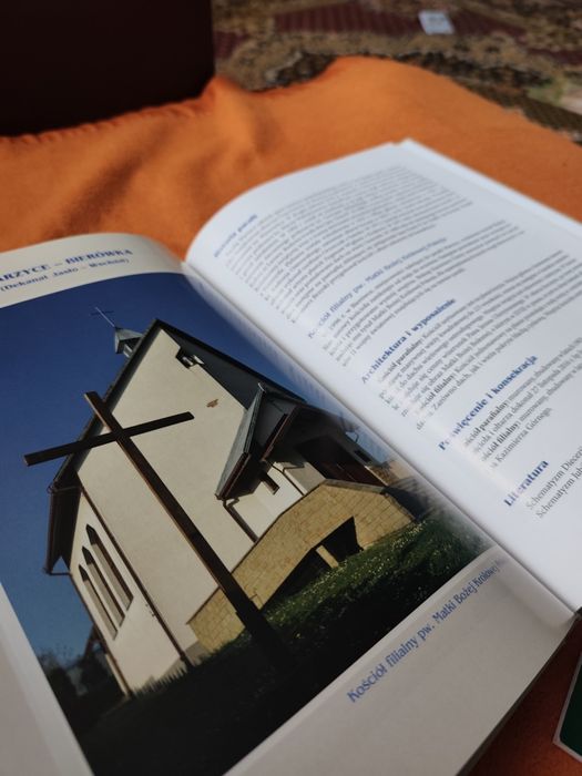 Książka Kościoły Diecezji Rzeszowskiej