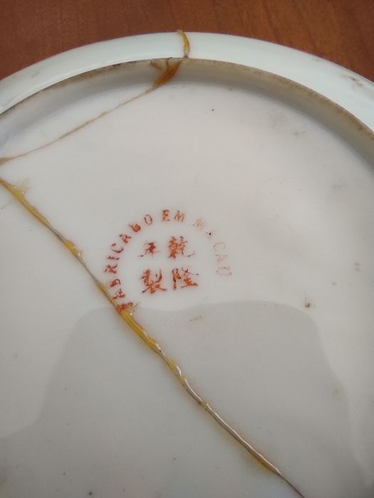Prato em porcelana chinesa