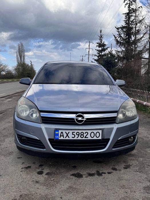 Opel Astra H 2004