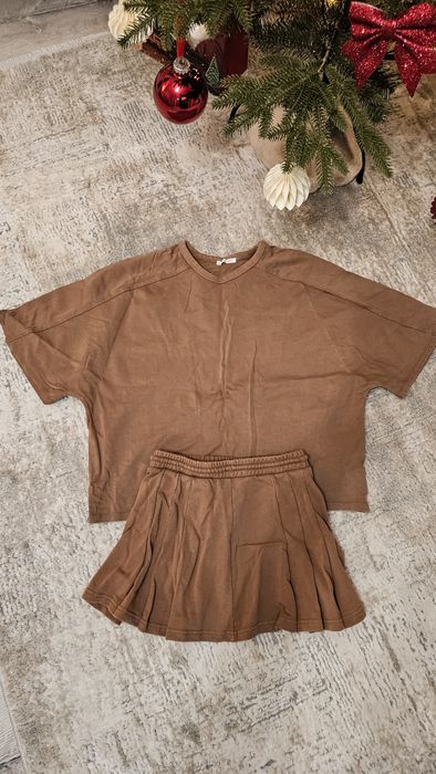 Brązowy komplet t-shirt i spódniczka Zara, r. 38