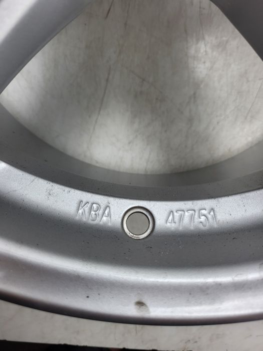 Alufelgi 16" 5x114,3 Suzuki Byd Toyota Kia Hyundai Srebrne 1158