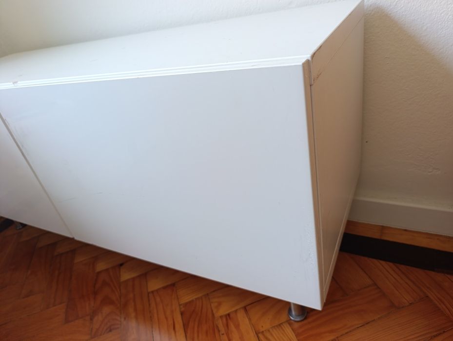 Estante IKEA Besta