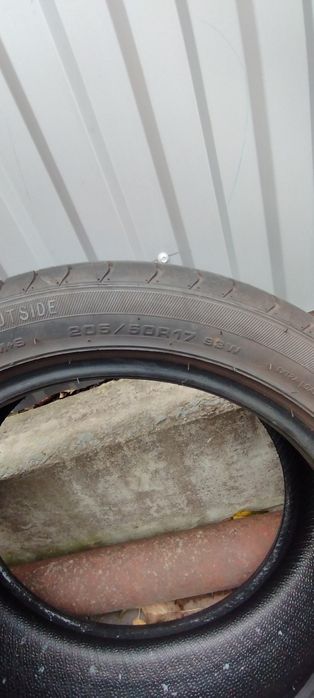 Комплект шин 205/50 R17