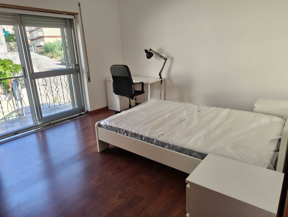 Alugo quarto individual/casal em Fala, Coimbra