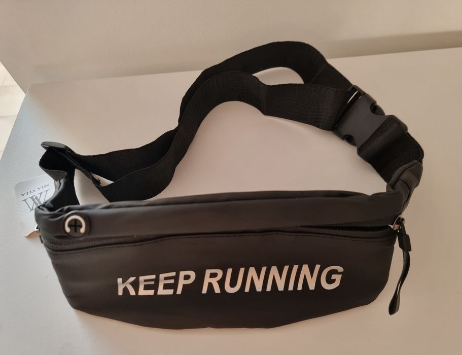 Bolsa de cintura prática e versátil