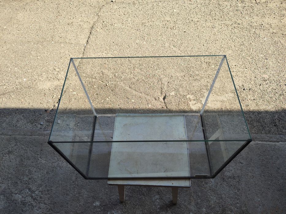 акваріум прямокутної форми