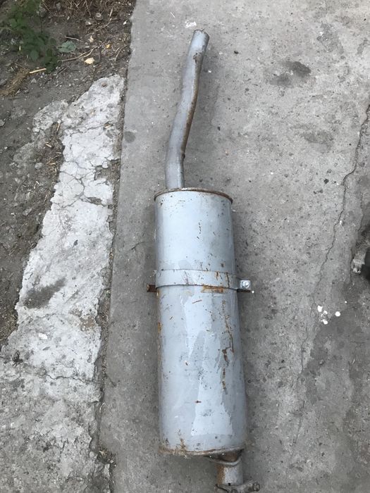Продам глушитель