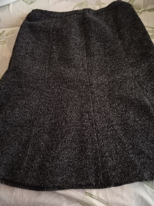 Теплая юбка с подкладкой, новая.