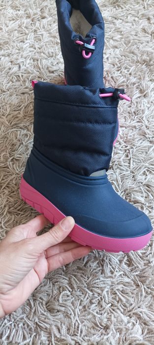 Новые зимние сапоги Германия размер 30 длина по стельке 19 см