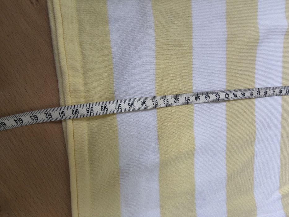 Sweterek w paski sprzedaż