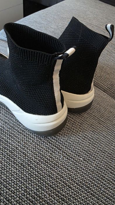 Buty Zara sneakersy wciągane 39