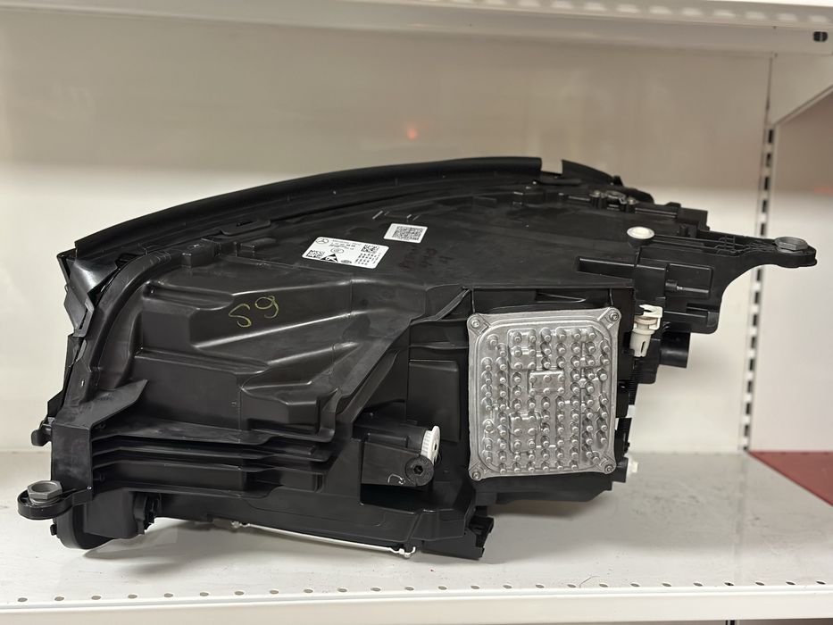 Продам Нові оригінальні передні фари на Мерседес GLS Х167 MULTIBEAM