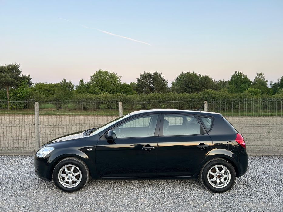 Kia ceeed 2009 1.6  benzyna