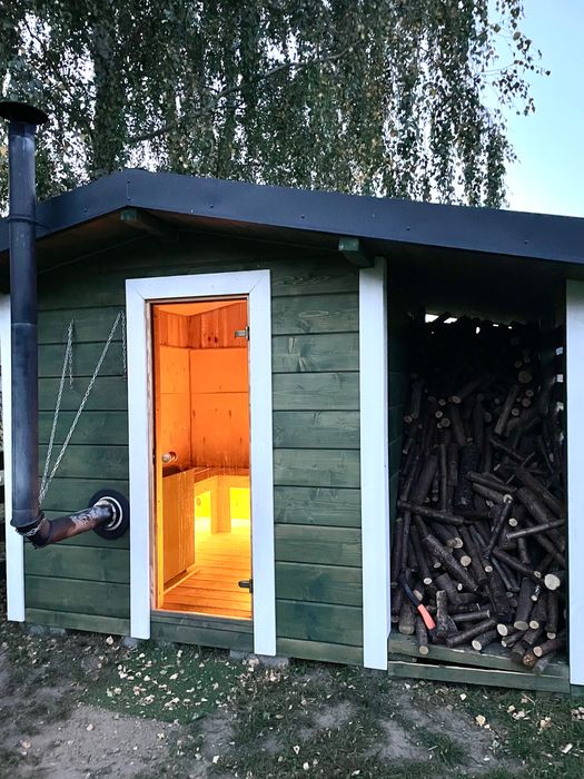 Zielony domek 12 osób basen sauna Pilchy Roś wynajem Mazury