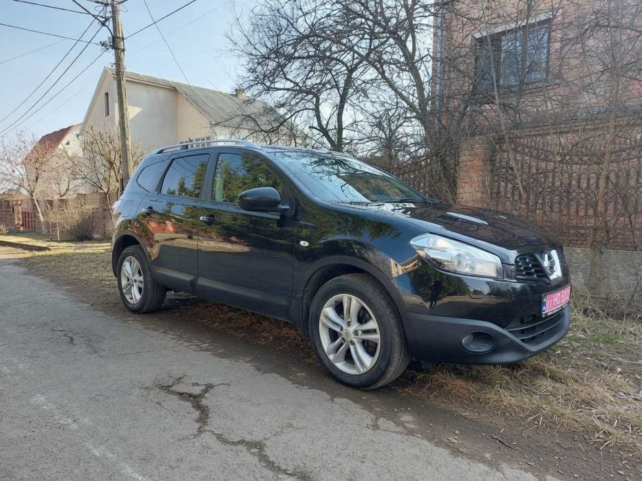 Nissan Qashqai+2 2012