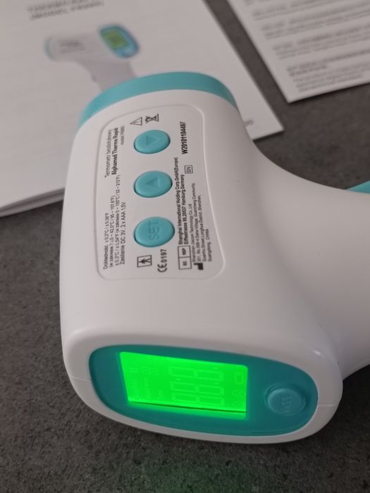 Termometr bezdotykowy Alpha med Thermo Rapid model FR880