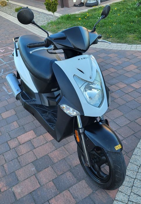Skuter Kymco Agility 50.