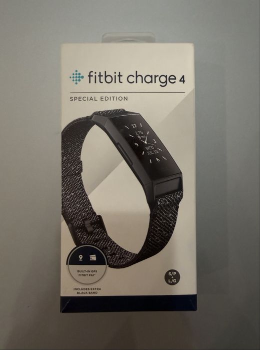 Fitbit Charge 4 фітнес-трекер з GPS та моніторингом серця