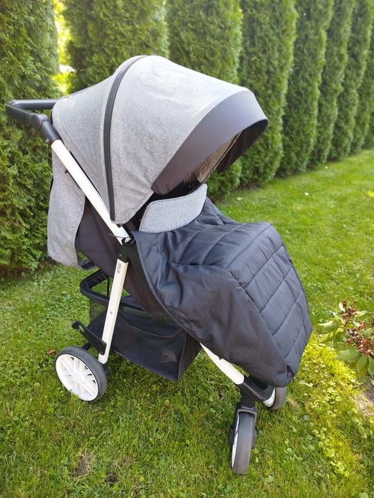 Wózek spacerowy 4BABY moody