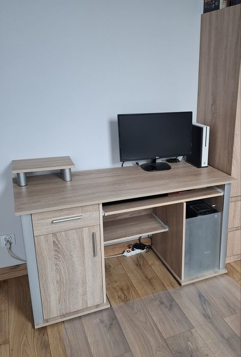 Biurko Spectrum Dąb Sonoma 135x60 stan idealny