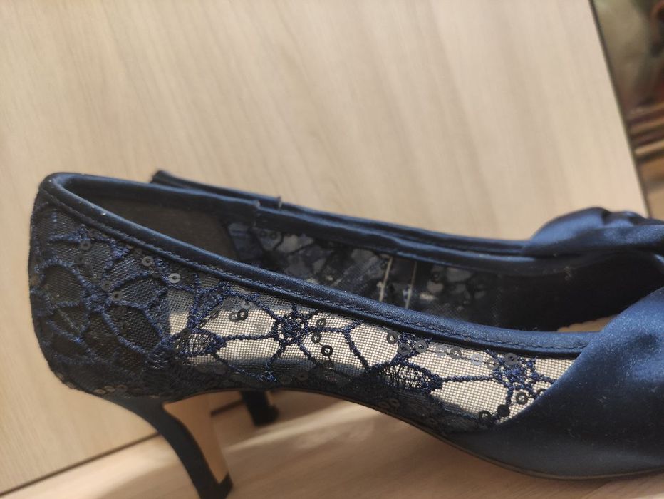 Платье костюм нарядное для любых вечеринок и праздников