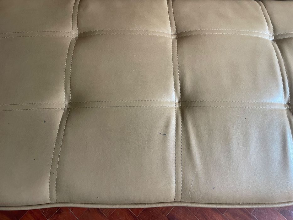 Sofá-cama 3 Lugares em Couro Baxton SKLUM