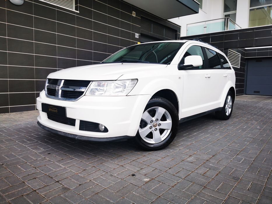 Dodge Journey 2.0  Crd  (7 Lugares)