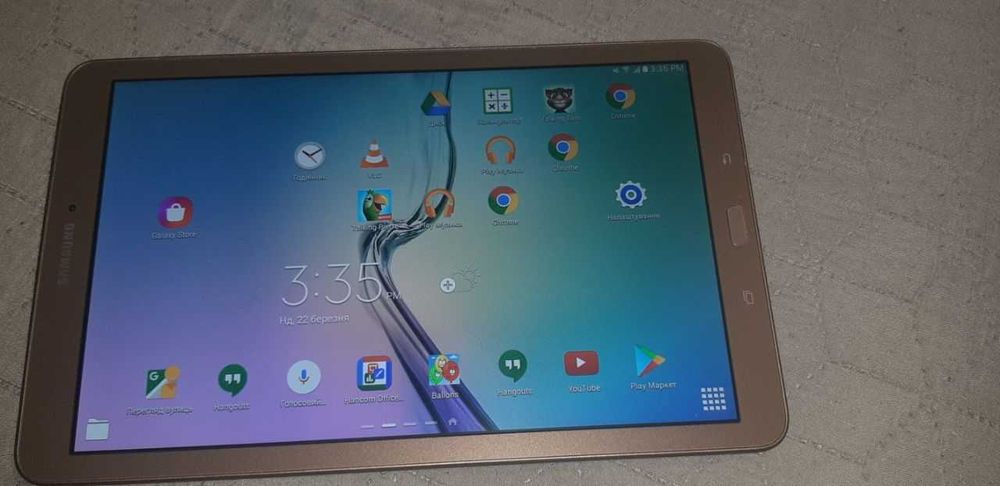 Планшет Samsung Galaxy Tab Е