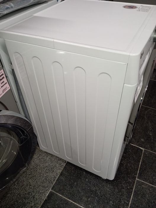 Стиральная машина LG 9кг Прямой привод INVERTER A+++ из Германии