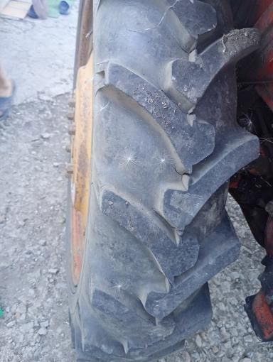 Продам трактор Т-16