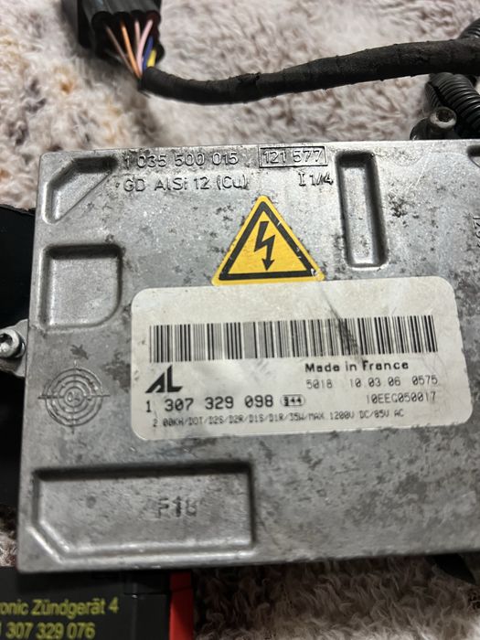 Блок ксенону volvo