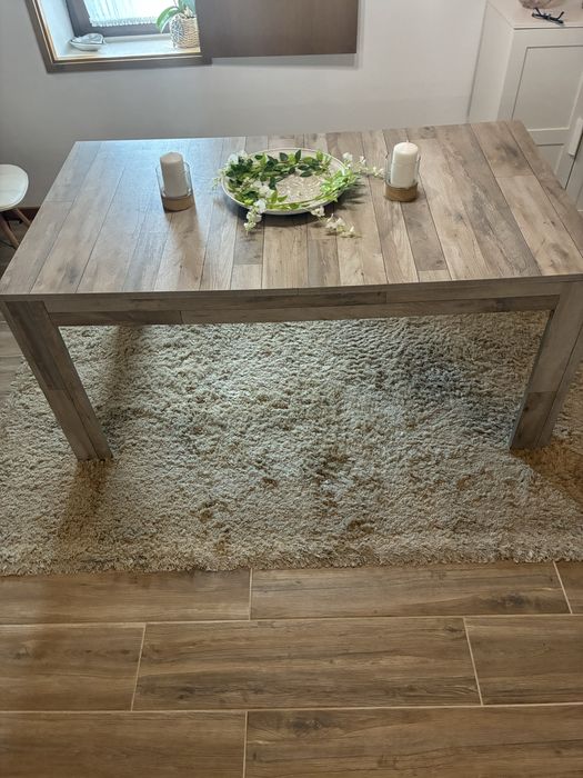 Mesa de sala de jantar