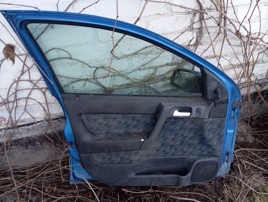 Продам двері Опель Астра G