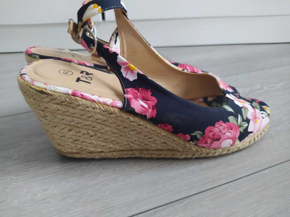 Piękne buty rozm 40